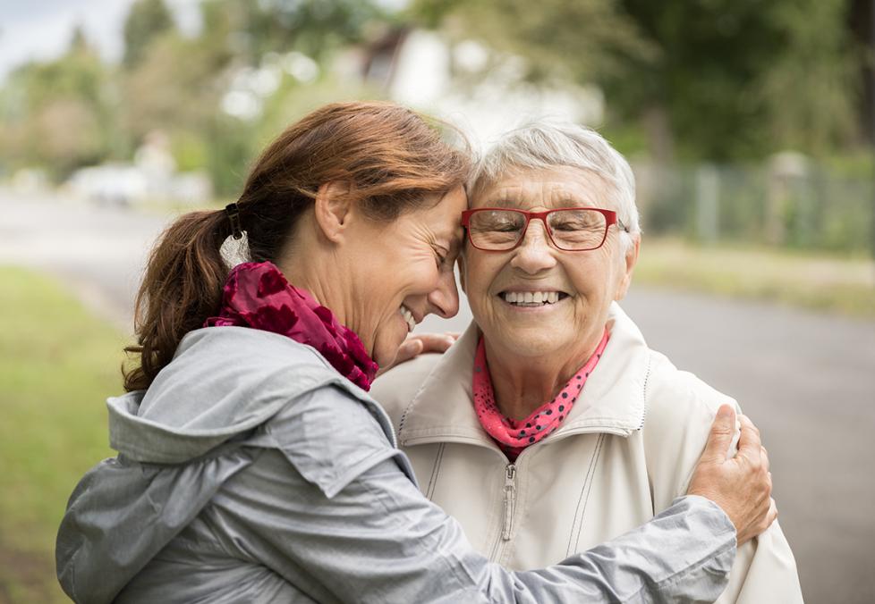 How to Help a Loved One Before, During, and After an Eye Exam