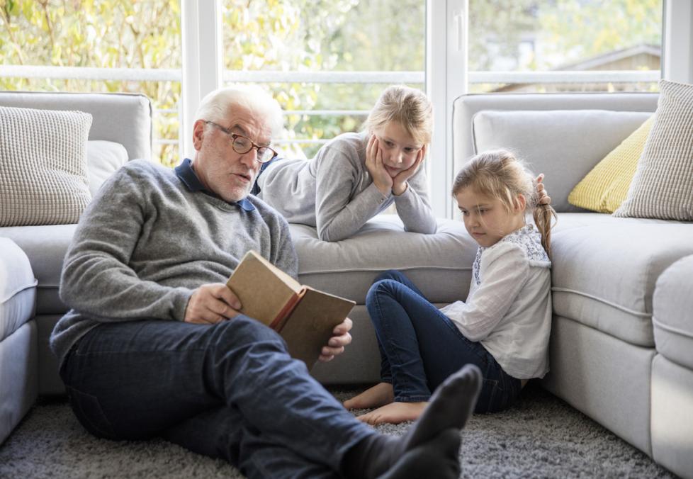 family reading about glaucoma